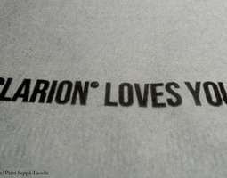 Clarion rakastaa sinua