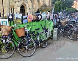 Cambridgessa pyöräillään