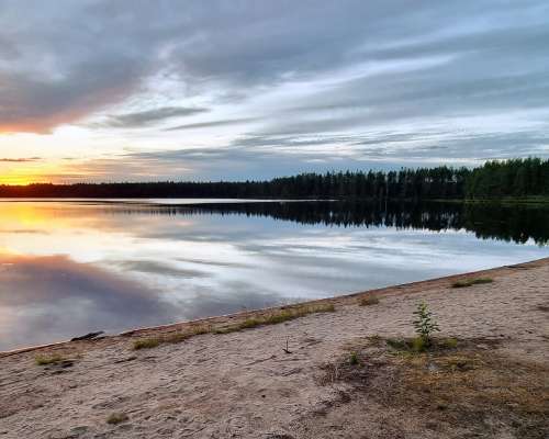 Rajaseudun erämaissa – Peurajärvi, Mujejärvi ...
