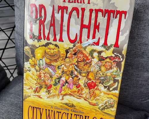 Terry Pratchett: The City Watch Trilogy