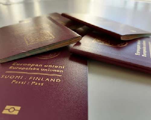 Suurperheen rahareiät / passien tilaaminen