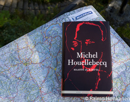 Michel Houellebecq : Maasto ja kartta (2010/2...