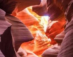 Antelope Canyon – kanjoni kuin abstrakti taid...