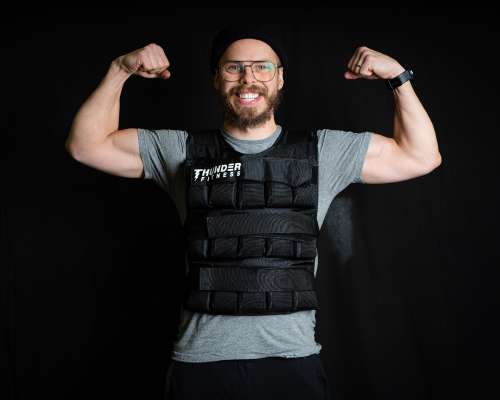 Review of 30kg Weighted Vest of Thunder Fitness