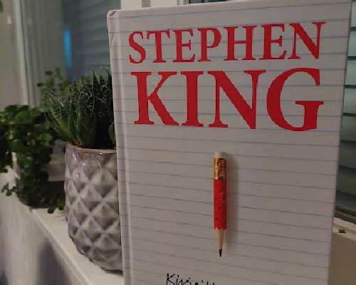 Kirjoitusopas: Stephen King - Kirjoittamisesta