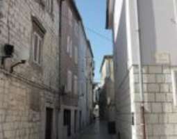 Zadarin vanhan kaupungin kaduilla