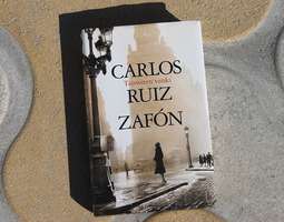 Carlos Ruiz Zafón: Taivasten vanki