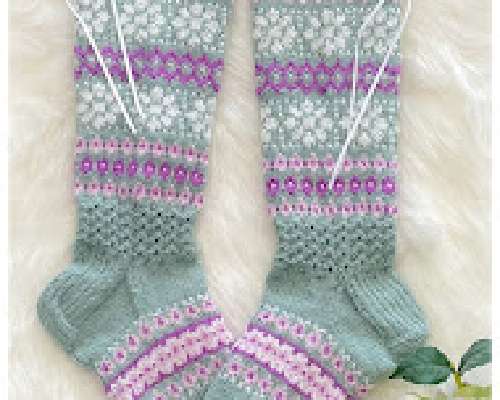Hempeät Korsetti-sukat (sisältää röyhelöreunu...