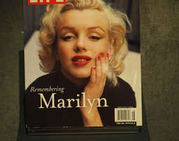 Marilyn - nainen roolien takana -näyttely Vap...