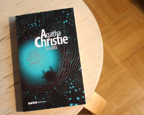 Agatha Christie: Seitti