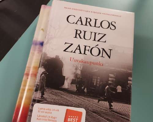 Carlos Ruiz Zafón: Usvakaupunki