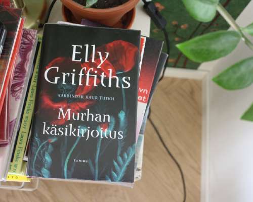 Elly Griffiths: Murhan käsikirjoitus
