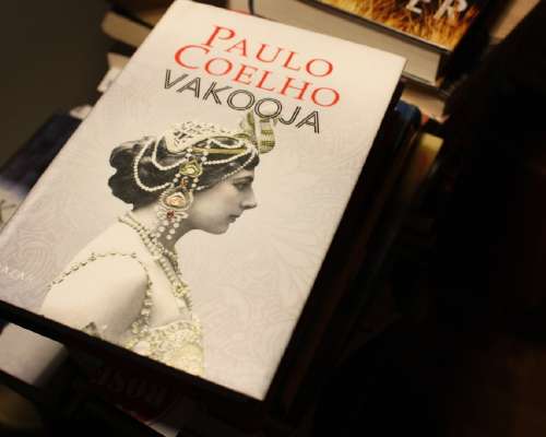 Paulo Coelho: Vakooja