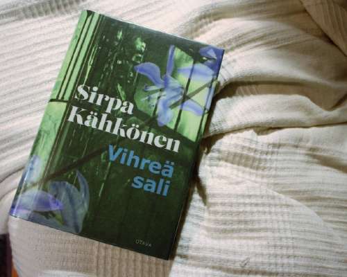 Sirpa Kähkönen: Vihreä sali