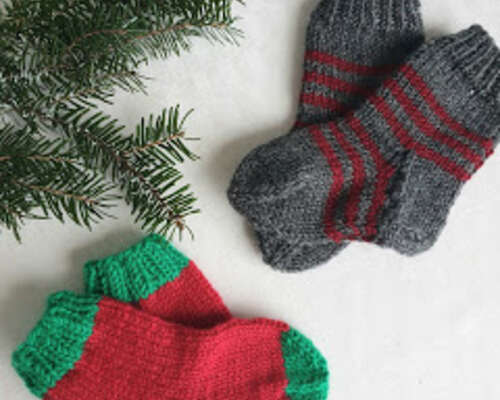 Mitä joulujuttuja neuloja neuloo?