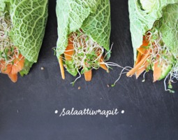 Salaattiwrapit pekaanitahnalla (raaka)