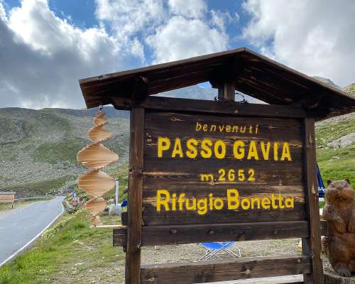 Gavia Pass, Italia 2621 metriä – Autolla Alpe...