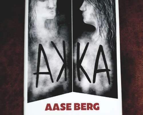 Aase Berg: Akka