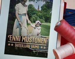 Enni Mustonen: Taiteilijan vaimo