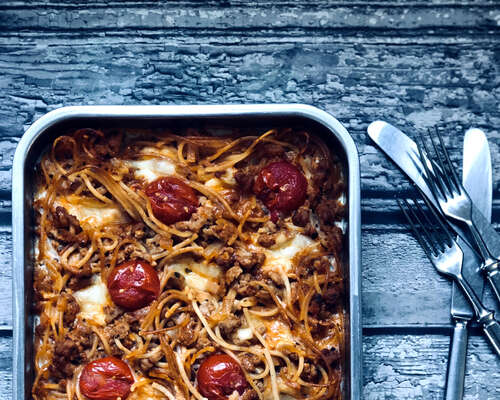 Jauheliha-spagettivuoka, aika varma arkinakki
