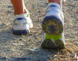 Racing shoes vs training shoes