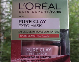 Mökillä testattu: L'Oreal Pure Clay Exfo Mask