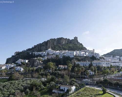 Andalusian valkoiset kylät: Zahara de la Sierra