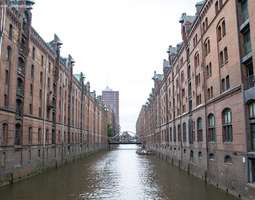 Hampurin arkkitehtuuri on täynnä kontrasteja
