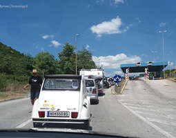 Kokemuksia autoilusta Balkanilla