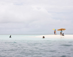 Retki hiekkasaarelle Malediiveilla