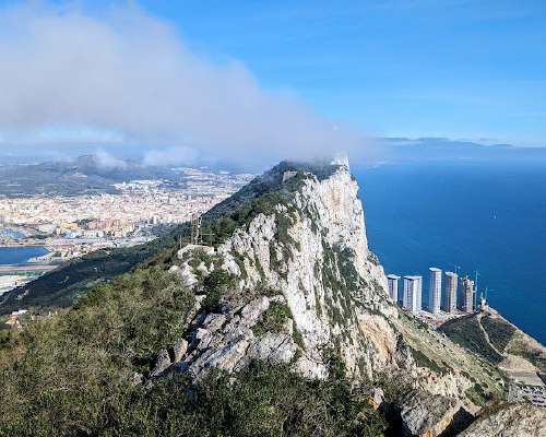 Näköalapatikointia Gibraltarinvuorella