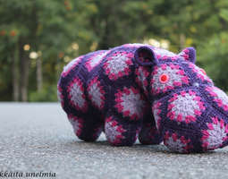 Keep calm and crochet hippos!