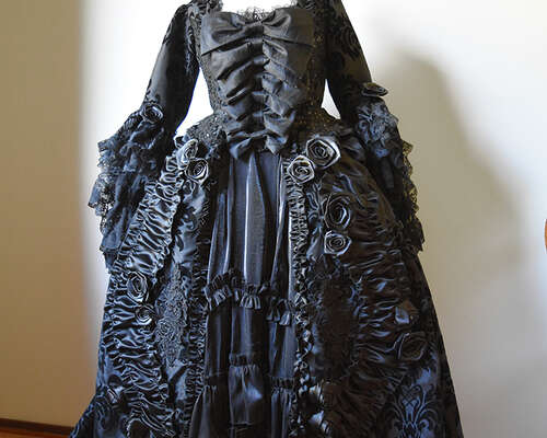 Sewing Project: Dark Marie Antoinette, 18th c...
