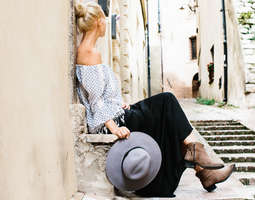 Boho vibes in streets of Trevi